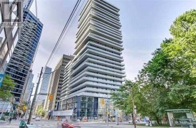 3702 - 161 Roehampton Avenue, Toronto, Ontario  M4P 0C8 - Photo 3 - C13636916