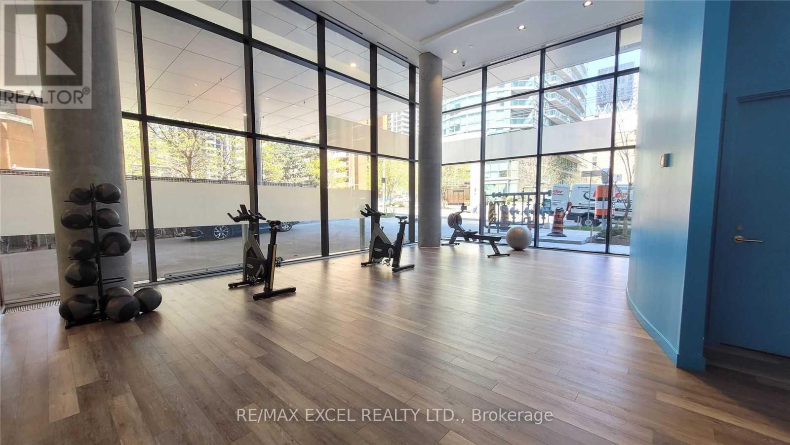 3702 - 161 Roehampton Avenue, Toronto, Ontario  M4P 0C8 - Photo 31 - C13636916