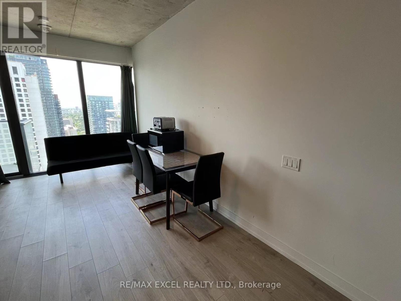 3702 - 161 Roehampton Avenue, Toronto, Ontario  M4P 0C8 - Photo 7 - C13636916