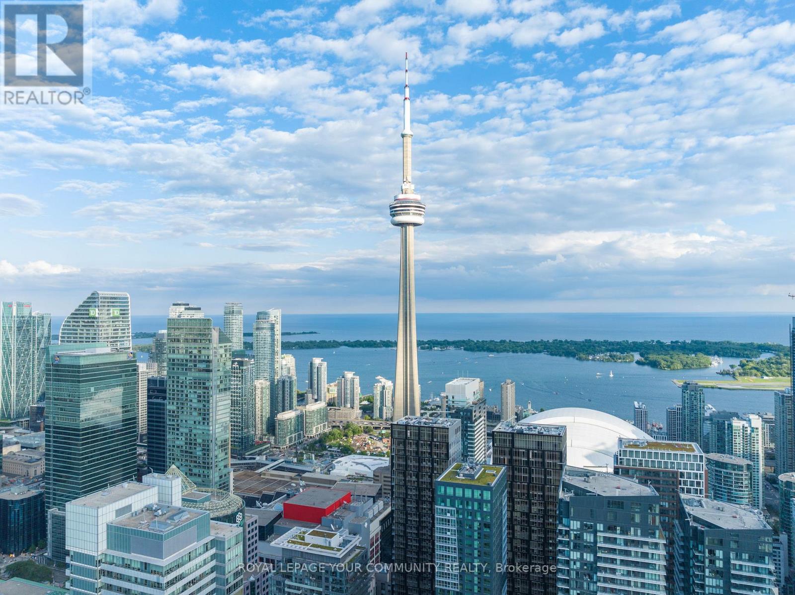 4702 - 327 King Street W, Toronto, Ontario  M5V 0W7 - Photo 1 - C13636918