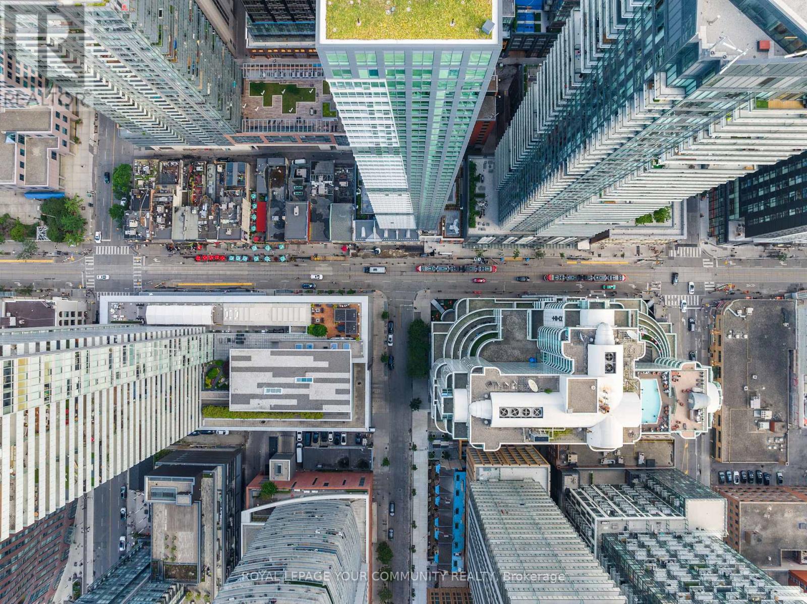 4702 - 327 King Street W, Toronto, Ontario  M5V 0W7 - Photo 8 - C13636918