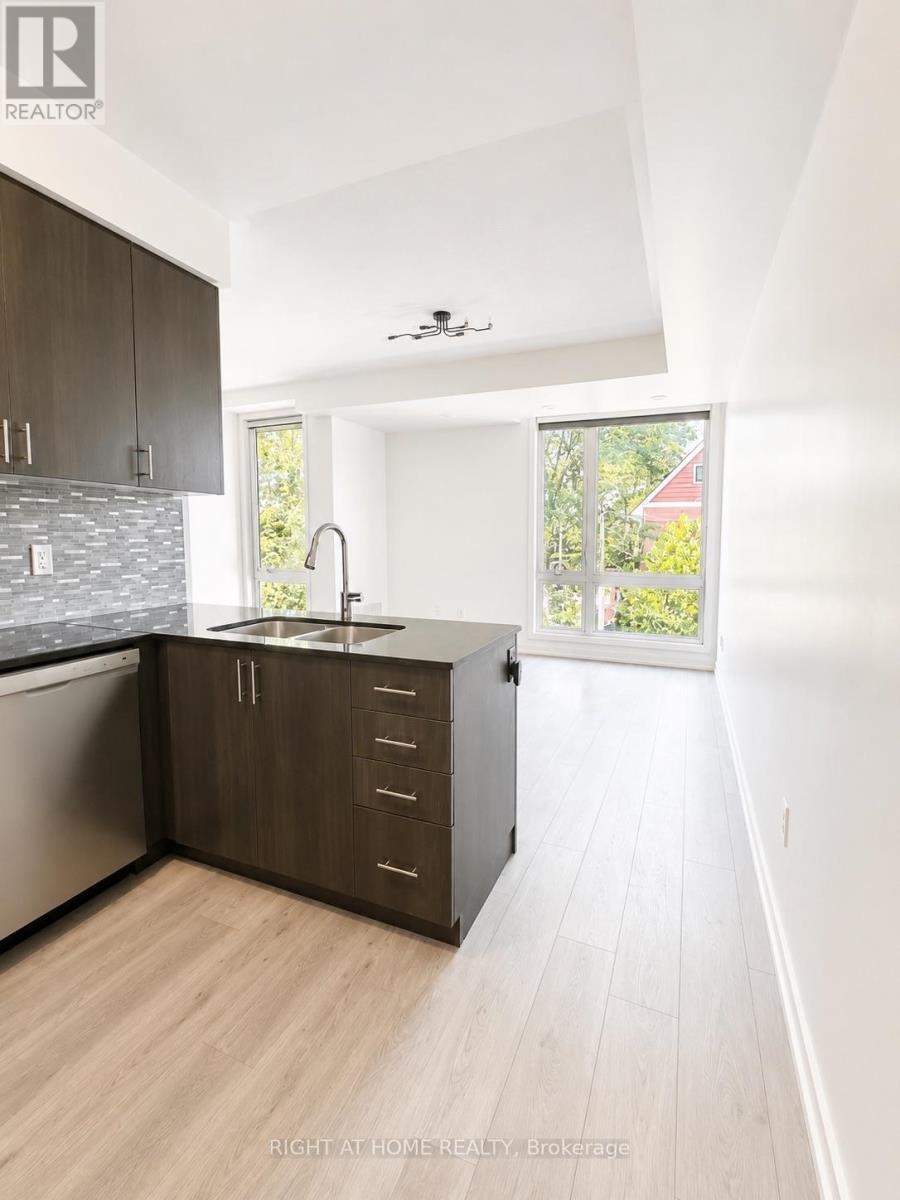 9 - 51 Florence Street, Toronto, Ontario  M6K 0C5 - Photo 6 - C13636936