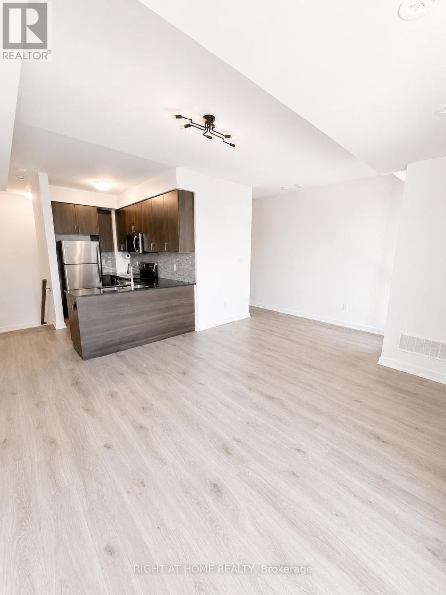 9 - 51 Florence Street, Toronto, Ontario  M6K 0C5 - Photo 8 - C13636936