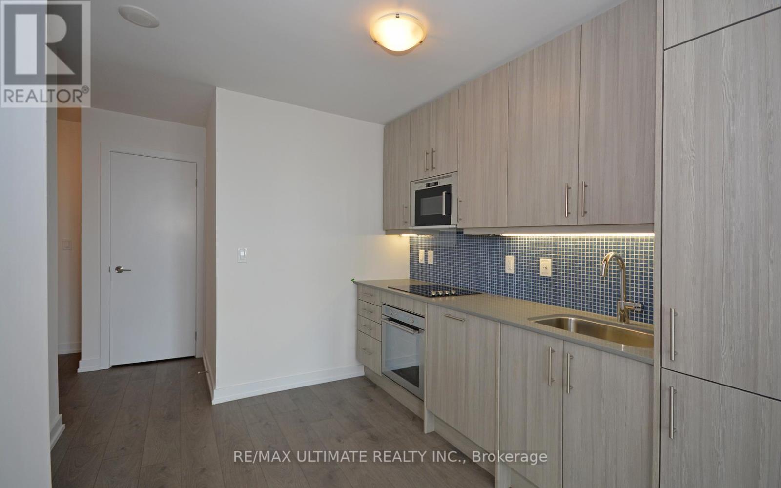 1510 - 297 College Street, Toronto, Ontario  M5T 1S2 - Photo 3 - C13636940
