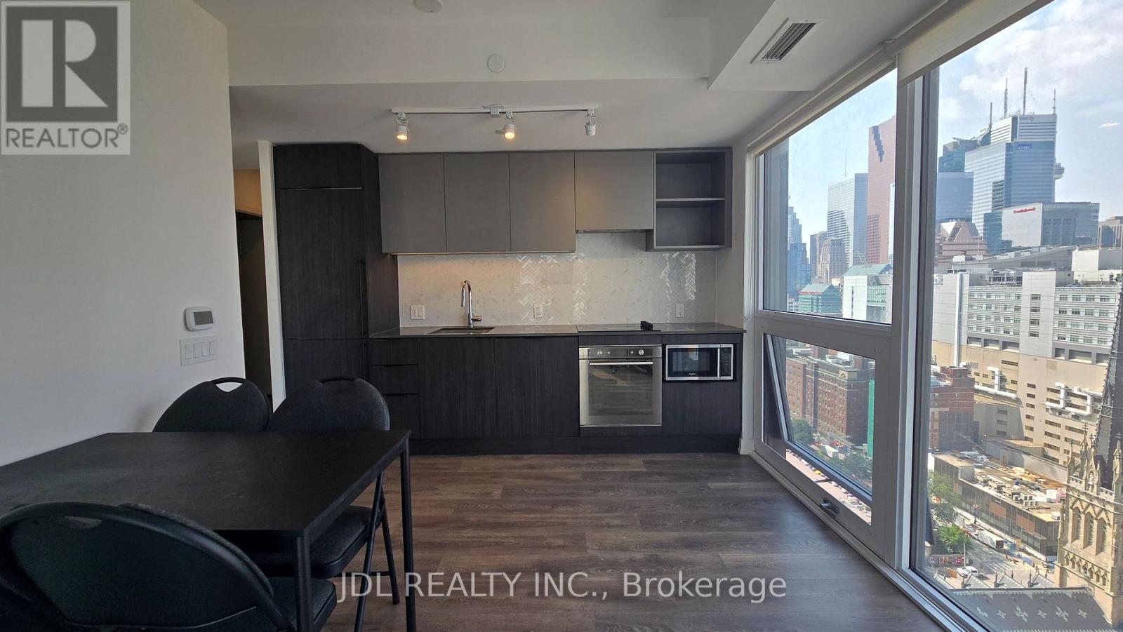 2812 - 82 Dalhousie Street, Toronto, Ontario  M5B 0C5 - Photo 2 - C13636948