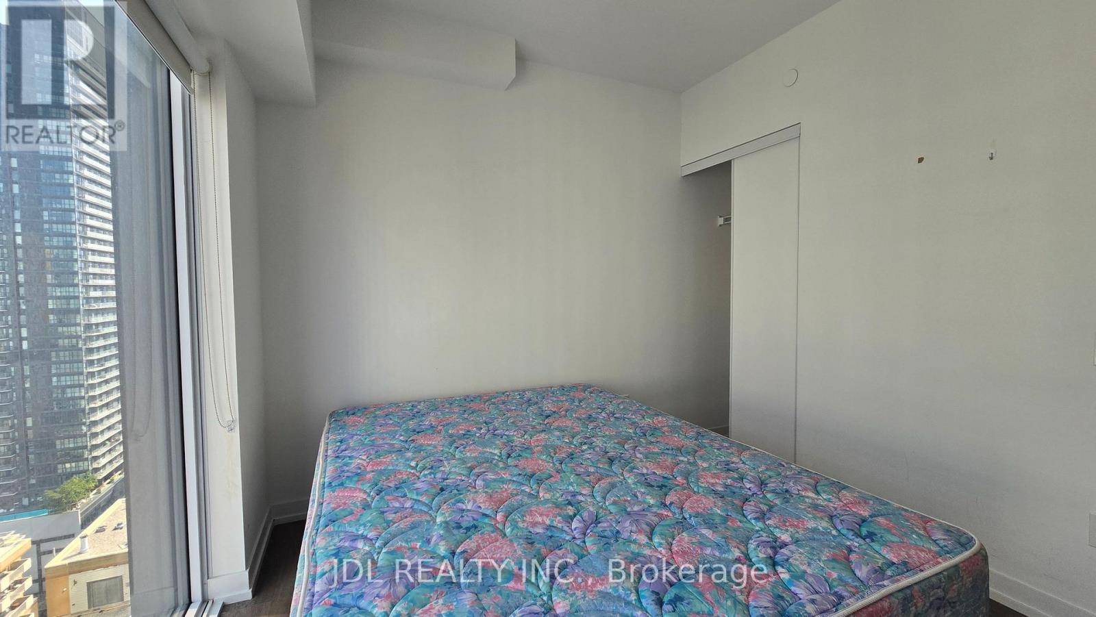 2812 - 82 Dalhousie Street, Toronto, Ontario  M5B 0C5 - Photo 4 - C13636948