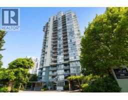 902 295 GUILDFORD WAY, Port Moody, British Columbia
