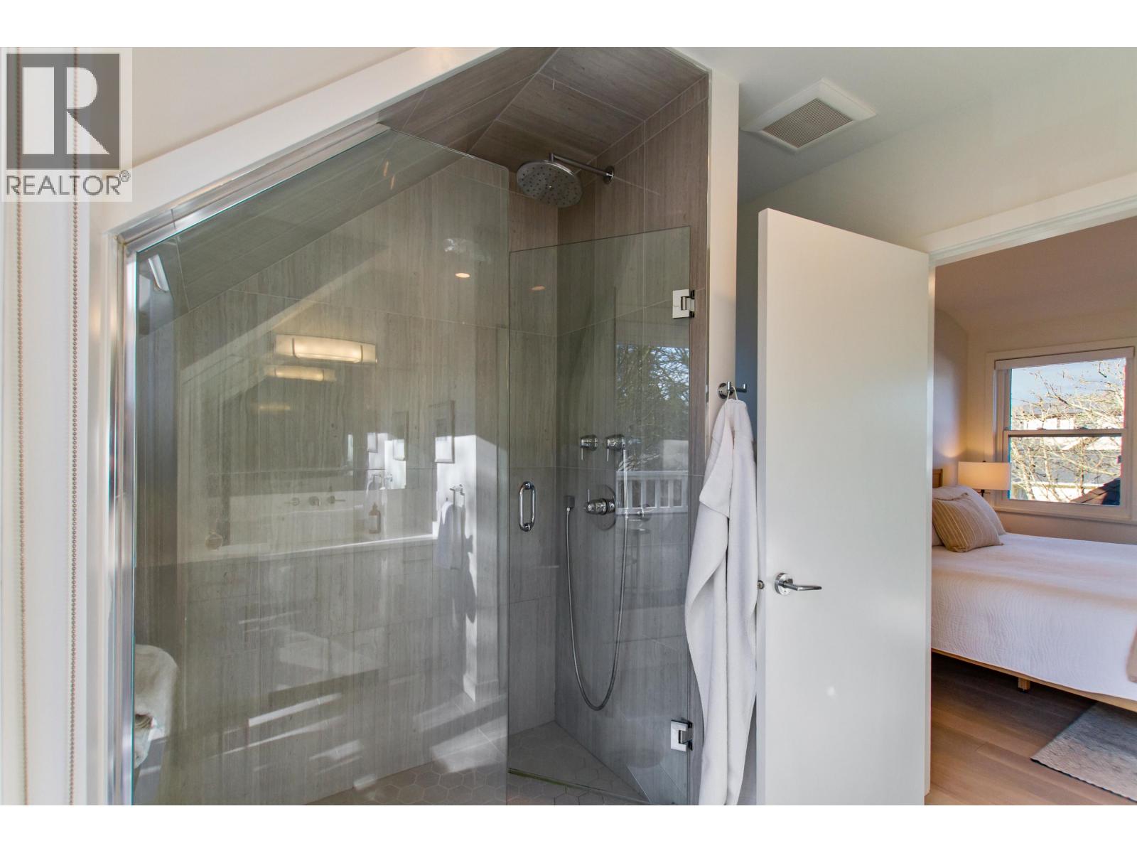 1829 W 13th Avenue, Vancouver, British Columbia V6J 2H4 - Photo 12 - R3152423
