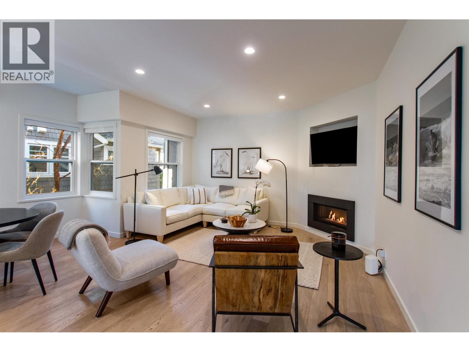 1829 W 13th Avenue, Vancouver, British Columbia V6J 2H4 - Photo 3 - R3152423