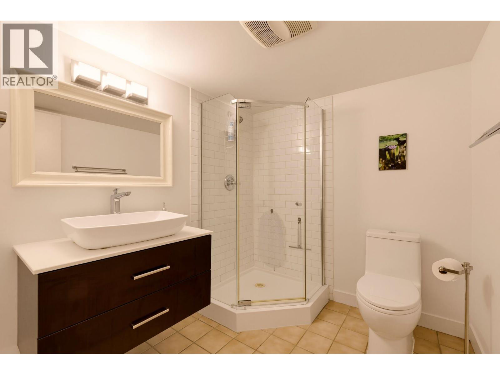 1955 E 8th Avenue, Vancouver, British Columbia  V5N 1T9 - Photo 30 - R3152429