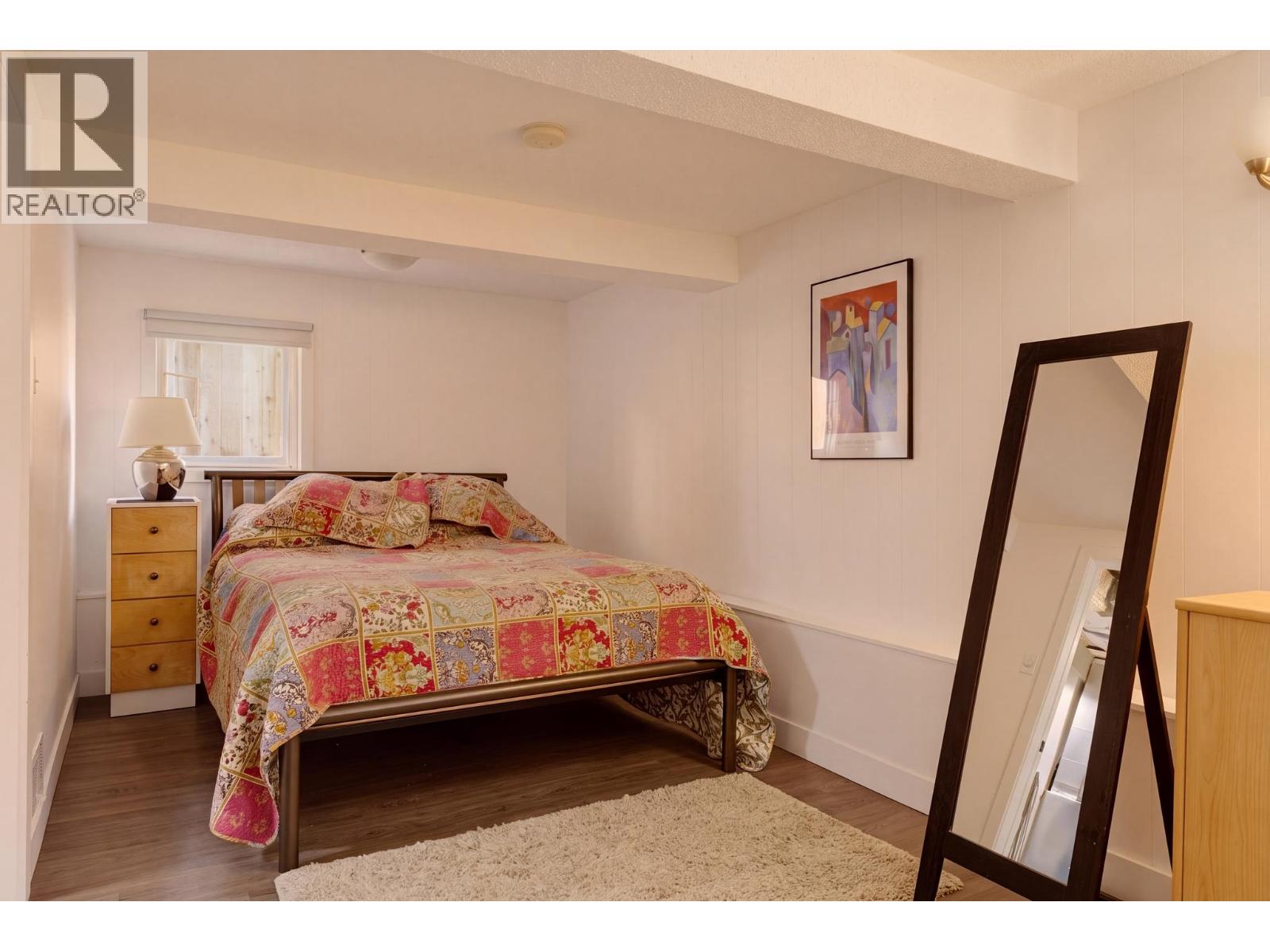 1955 E 8th Avenue, Vancouver, British Columbia  V5N 1T9 - Photo 32 - R3152429