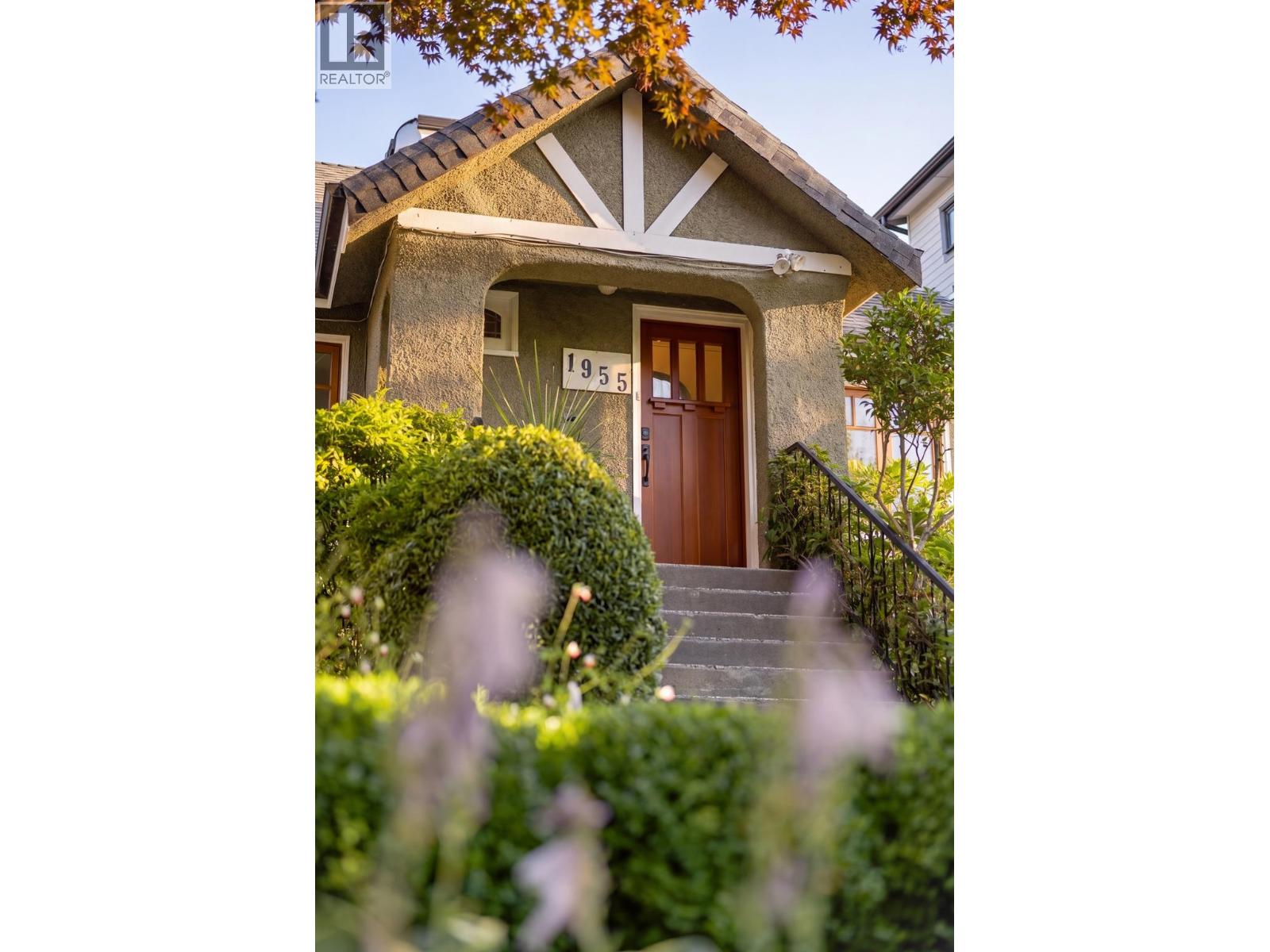 1955 E 8th Avenue, Vancouver, British Columbia  V5N 1T9 - Photo 35 - R3152429