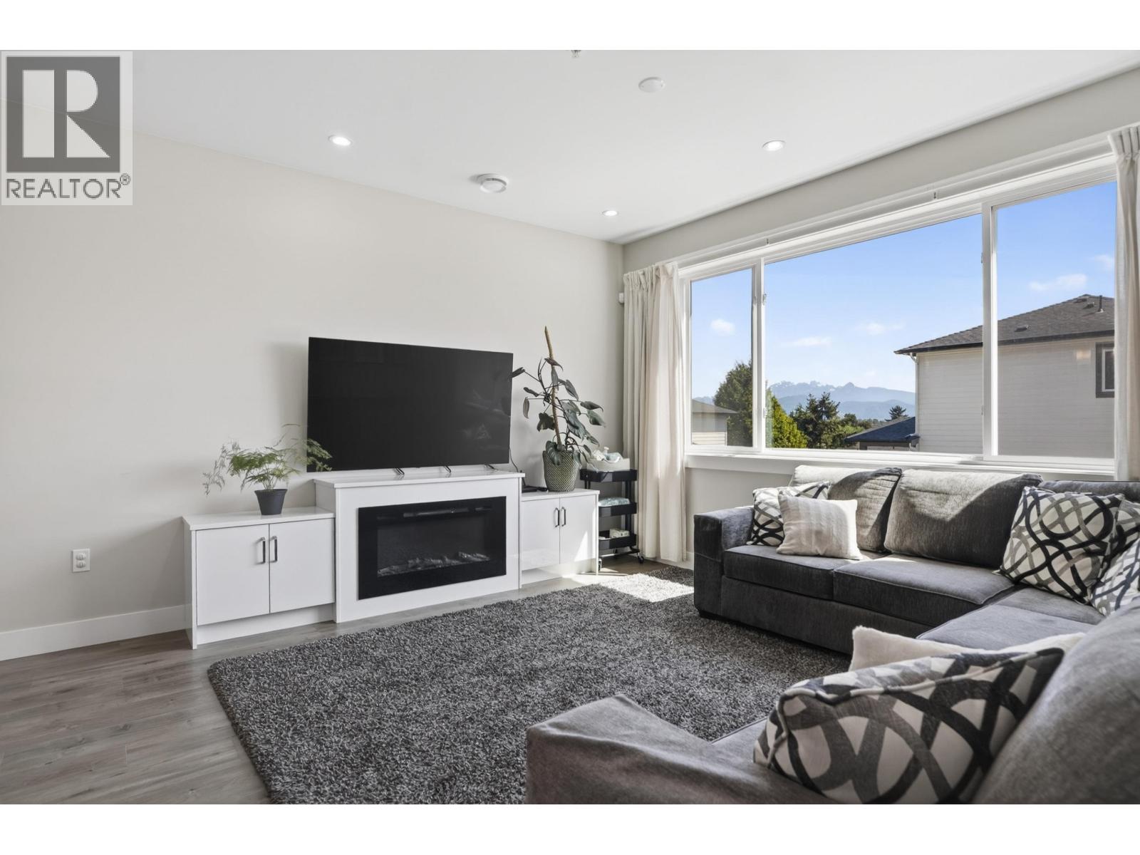 1909 Pitt River Road, Port Coquitlam, British Columbia  V3C 1R2 - Photo 19 - R3152437