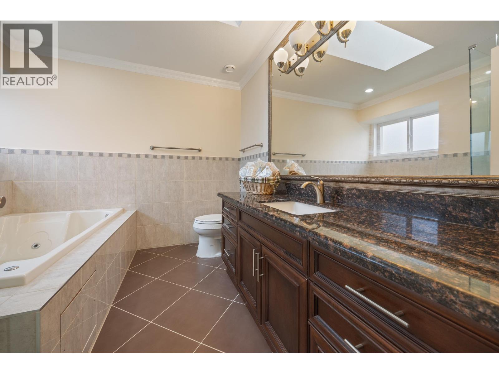 1711 Sixth Avenue, New Westminster, British Columbia  V3M 2C8 - Photo 22 - R3152438