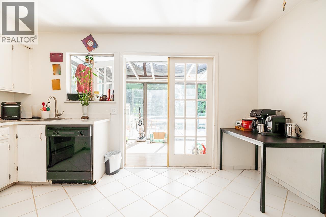 730 Cumberland Street, New Westminster, British Columbia  V3L 4J4 - Photo 5 - R3152462