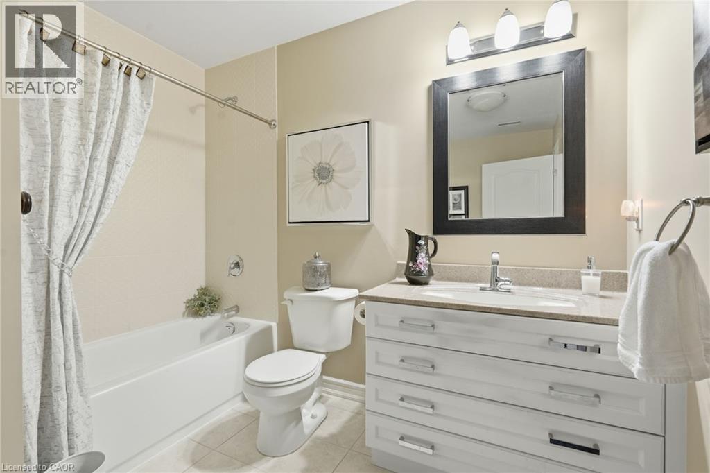 8111 Forest Glen Drive Unit# 521, Niagara Falls, Ontario  L2H 2Y7 - Photo 19 - 40852793