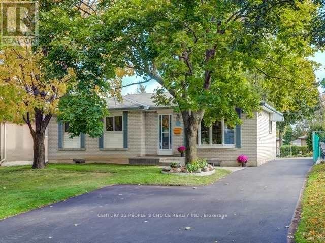 13 BROOKDALE CRESCENT, Brampton, Ontario