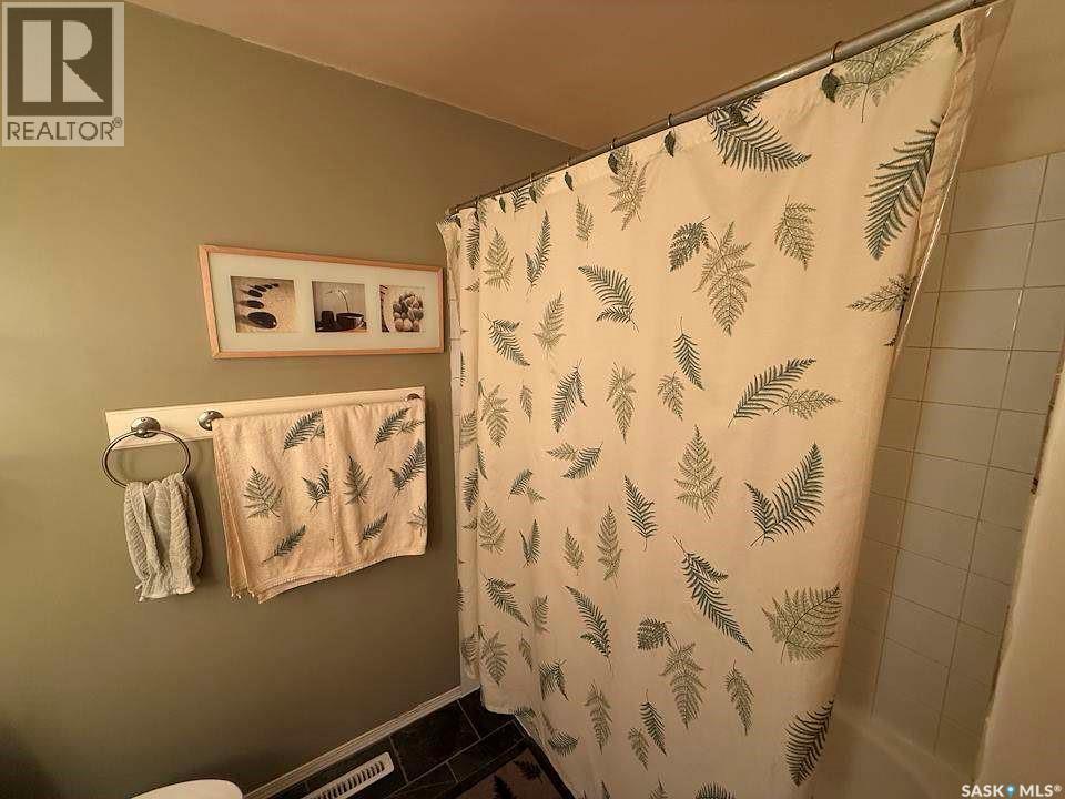 1302 112th Street, North Battleford, Saskatchewan  S9A 2L7 - Photo 13 - SK044487