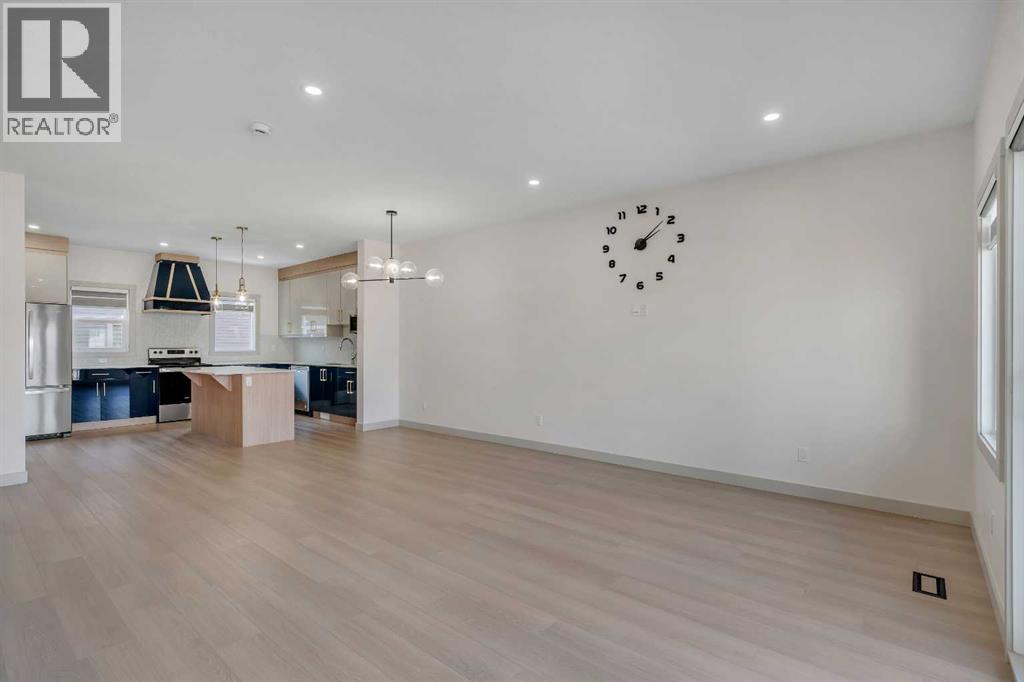 414 Corner Meadows Square NE, Calgary, Alberta  T3N 2N1 - Photo 6 - A2331832