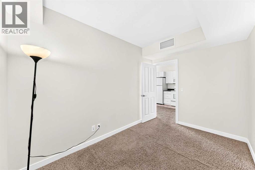 1403, 3830 Brentwood Road NW, Calgary, Alberta  T2L 2J9 - Photo 20 - A2331825