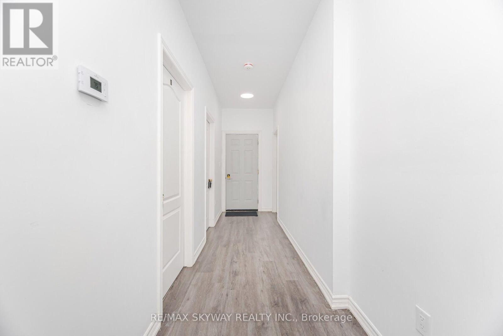 4754 First Avenue, Niagara Falls, Ontario  L2E 2C4 - Photo 11 - X13636960