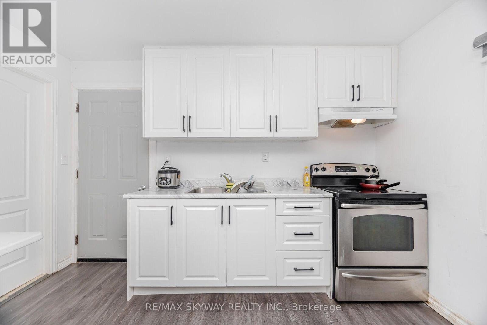 4754 First Avenue, Niagara Falls, Ontario  L2E 2C4 - Photo 20 - X13636960