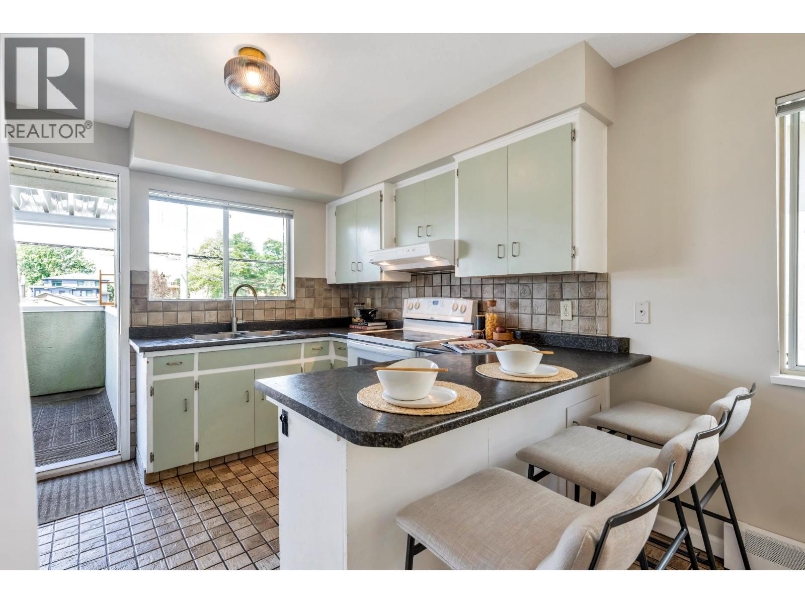 2143 Upland Drive, Vancouver, British Columbia  V5P 2C9 - Photo 9 - R3152220