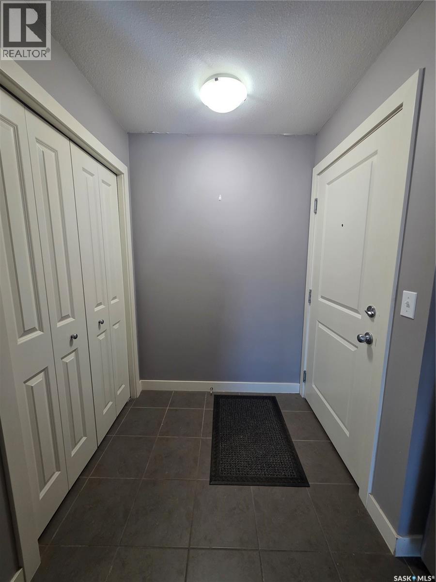 110 306 Petterson Drive, Estevan, Saskatchewan  S4A 2A8 - Photo 5 - SK044505