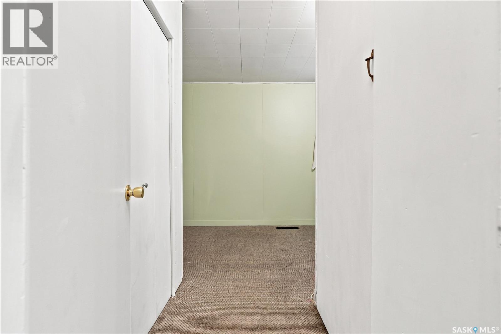 1015 J Avenue N, Saskatoon, Saskatchewan  S7L 2L3 - Photo 17 - SK044494