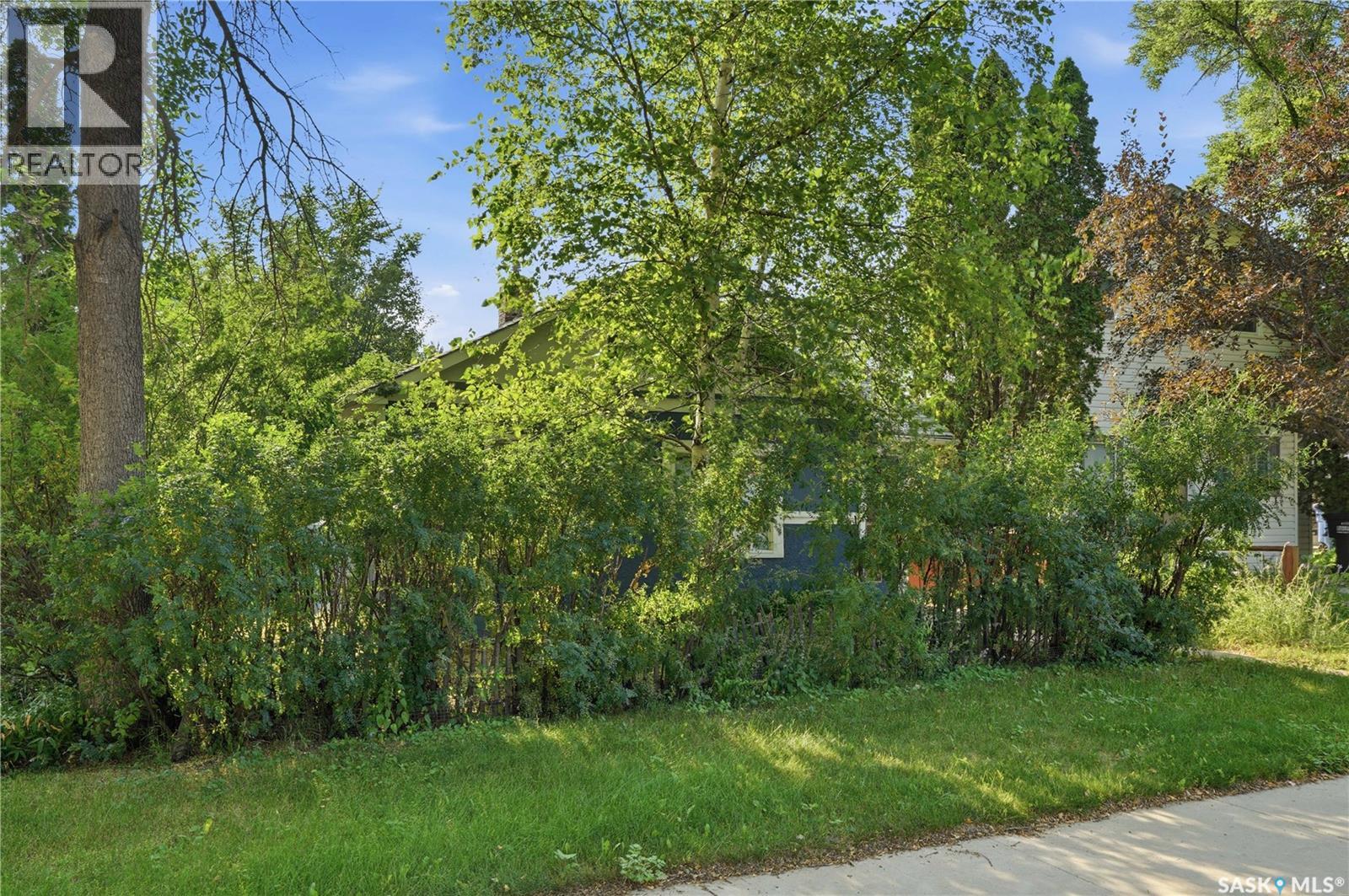 1015 J Avenue N, Saskatoon, Saskatchewan  S7L 2L3 - Photo 22 - SK044494