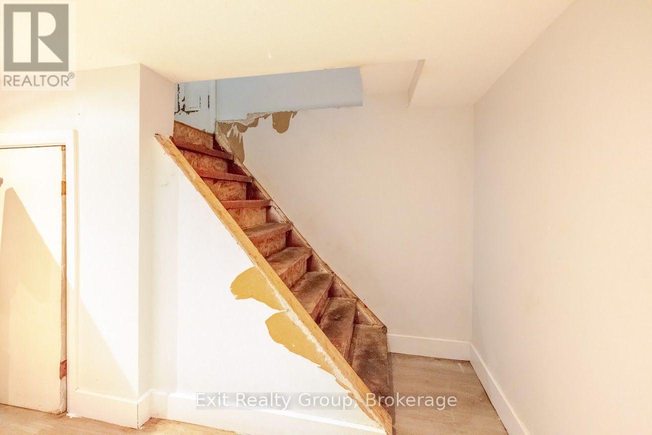 52 North Park Street, Belleville, Ontario  K8P 2Y5 - Photo 10 - X13636154