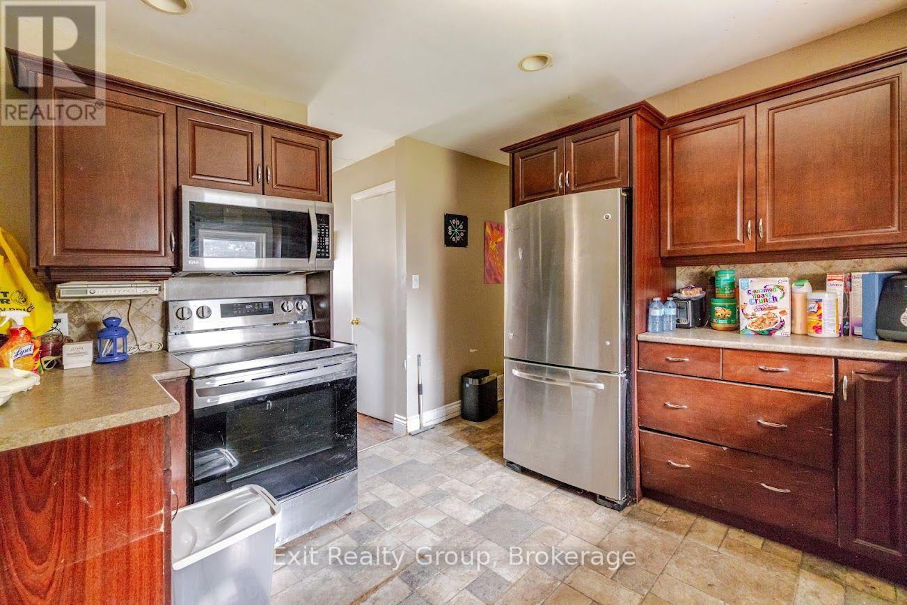 52 North Park Street, Belleville, Ontario  K8P 2Y5 - Photo 4 - X13636154