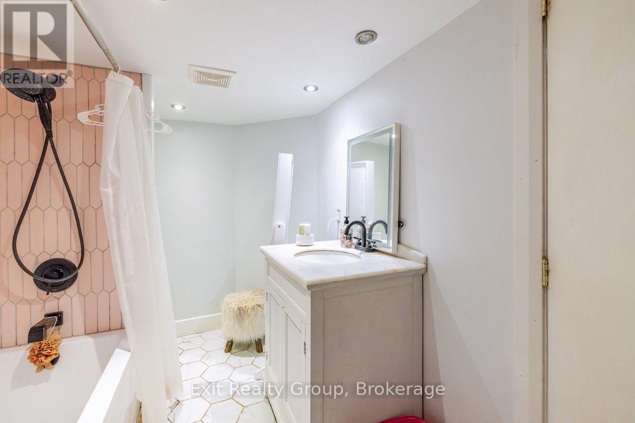 52 North Park Street, Belleville, Ontario  K8P 2Y5 - Photo 16 - X13636154