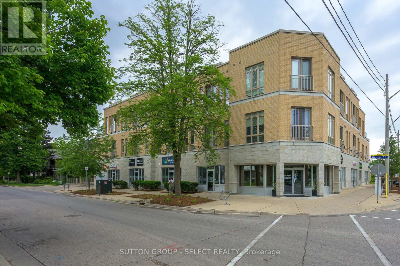 305 - 162 Wortley Road, London South, Ontario  N6C 3P7 - Photo 5 - X13603886