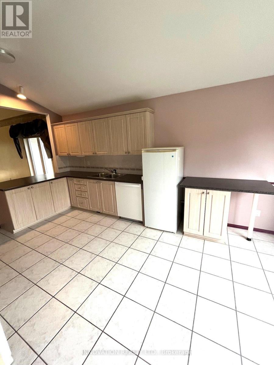 16 Jack Aaron Drive, Ottawa, Ontario  K2G 6L4 - Photo 13 - X13545732
