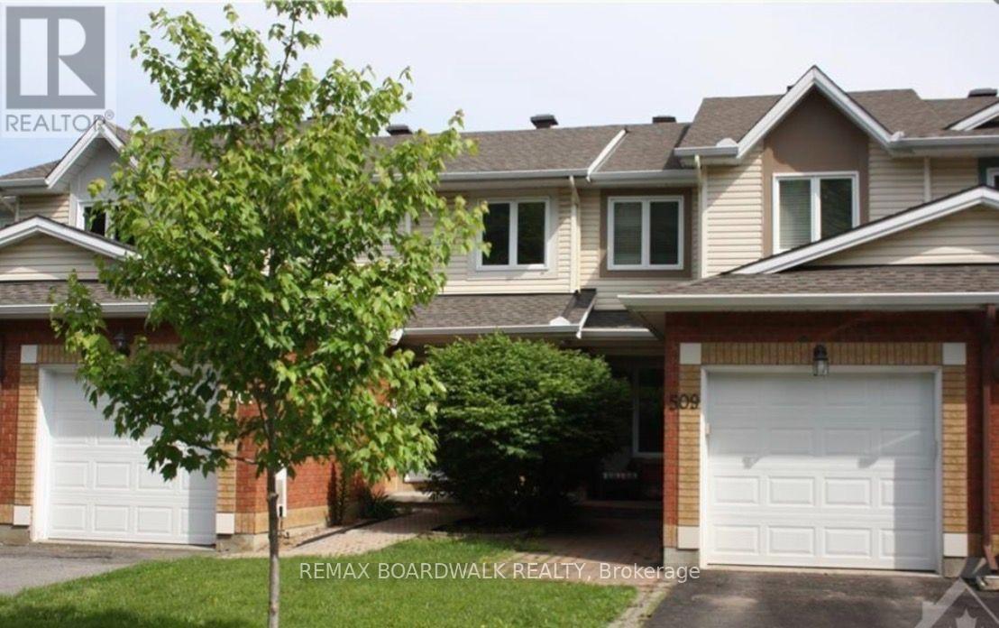 509 Lawler Crescent, Ottawa, Ontario