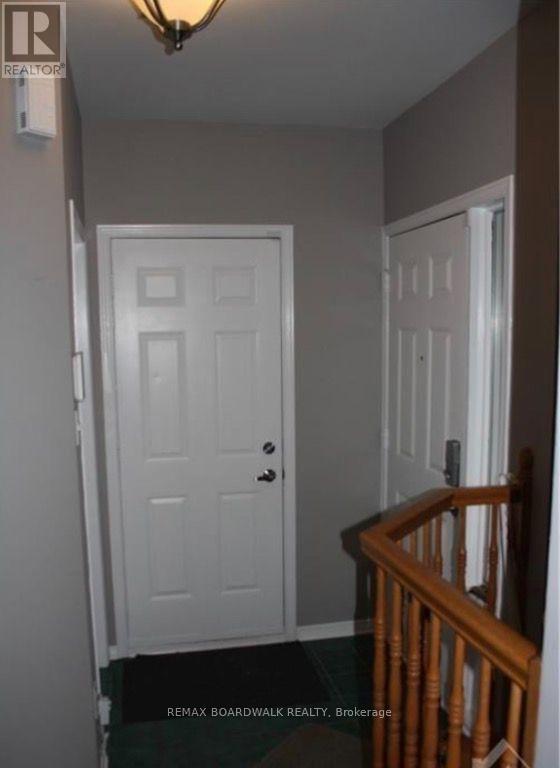 509 Lawler Crescent, Ottawa, Ontario K4A 3Y5 - Photo 2 - X13636982