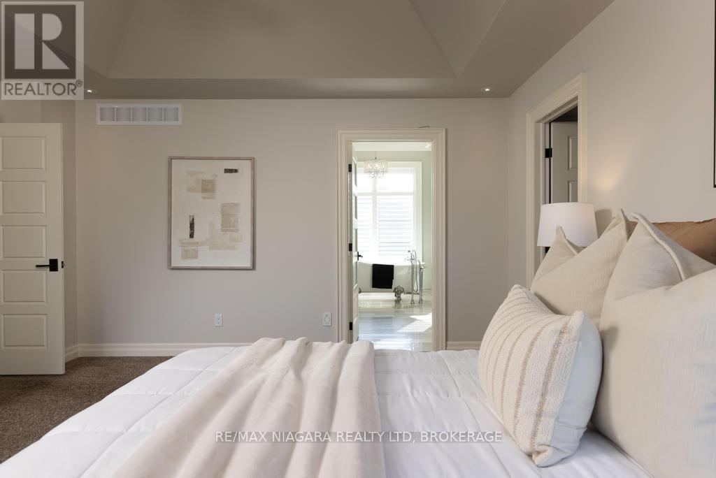 50 Sandalwood Crescent, Niagara-On-The-Lake, Ontario  L0S 1P0 - Photo 26 - X13637030
