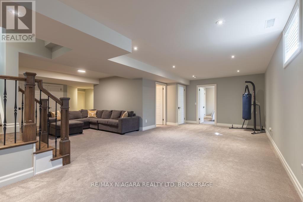 50 Sandalwood Crescent, Niagara-On-The-Lake, Ontario  L0S 1P0 - Photo 34 - X13637030