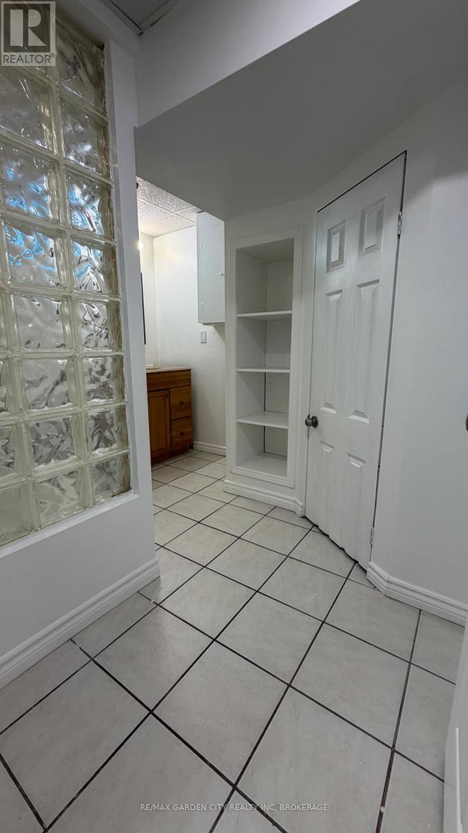 102 Tupper Drive, Thorold, Ontario  L2V 4C8 - Photo 21 - X13637108