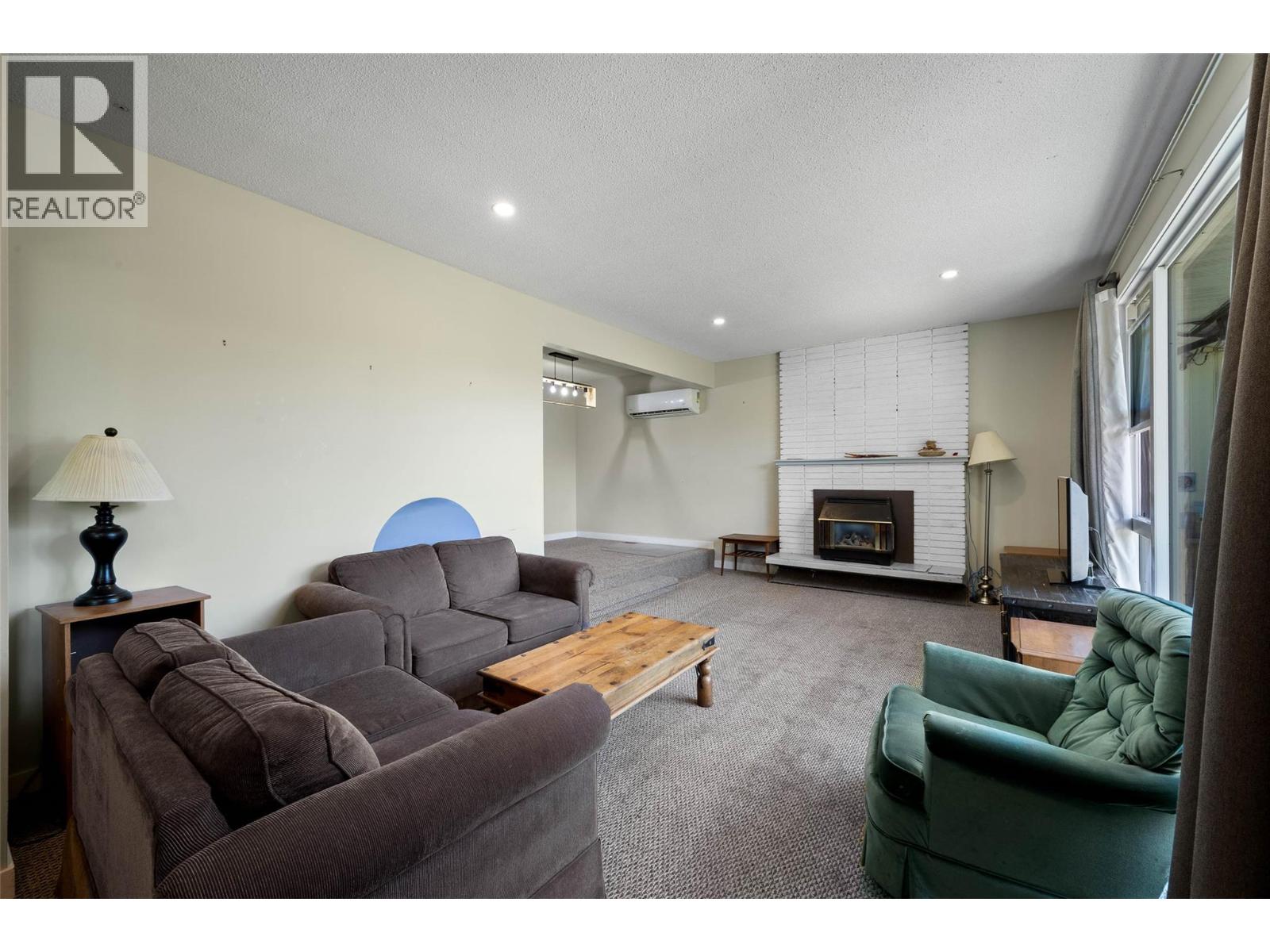 1160 Kemano Street, Kamloops, British Columbia  V2B 7M2 - Photo 6 - 10396765