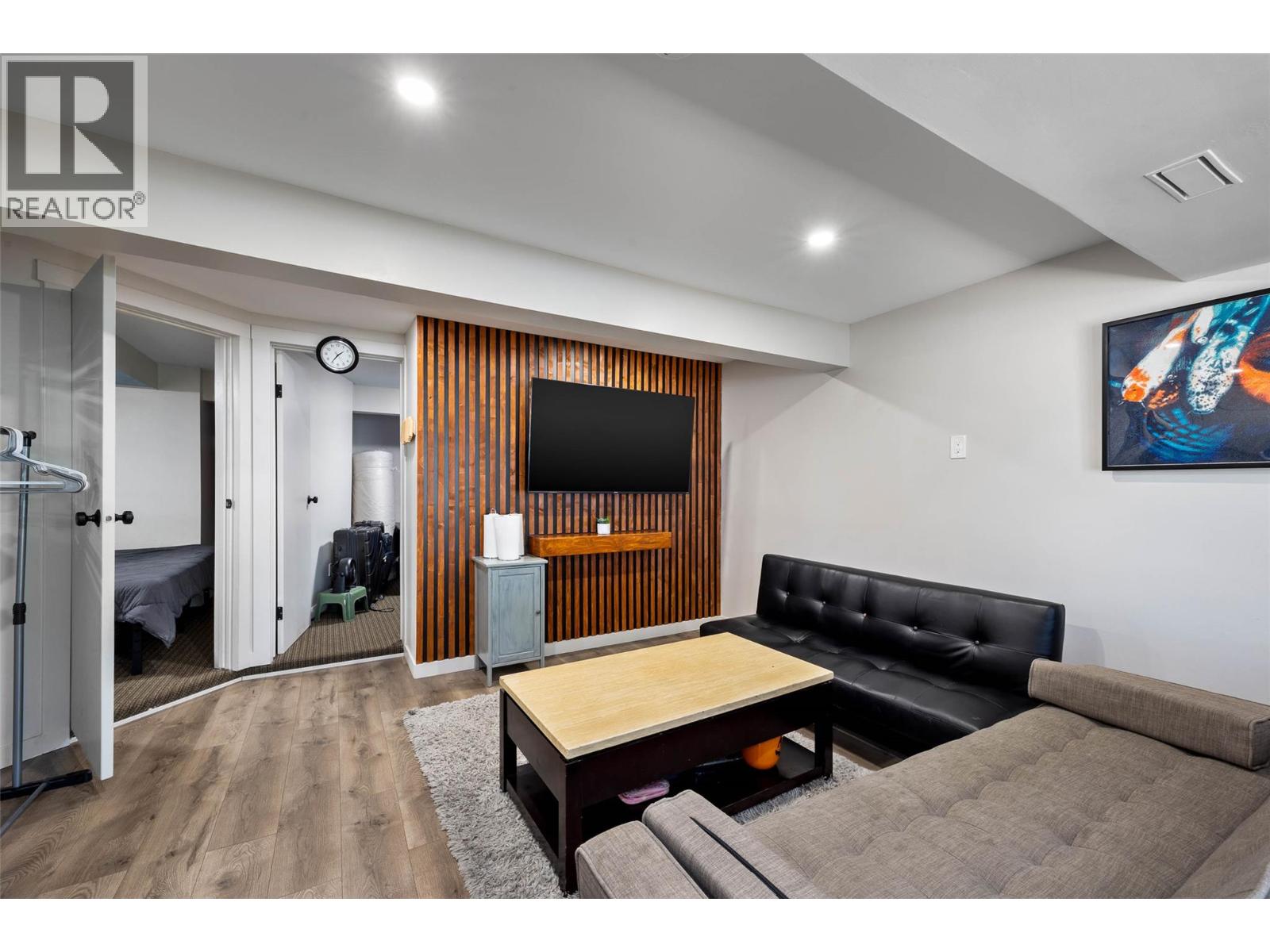 1160 Kemano Street, Kamloops, British Columbia  V2B 7M2 - Photo 23 - 10396765