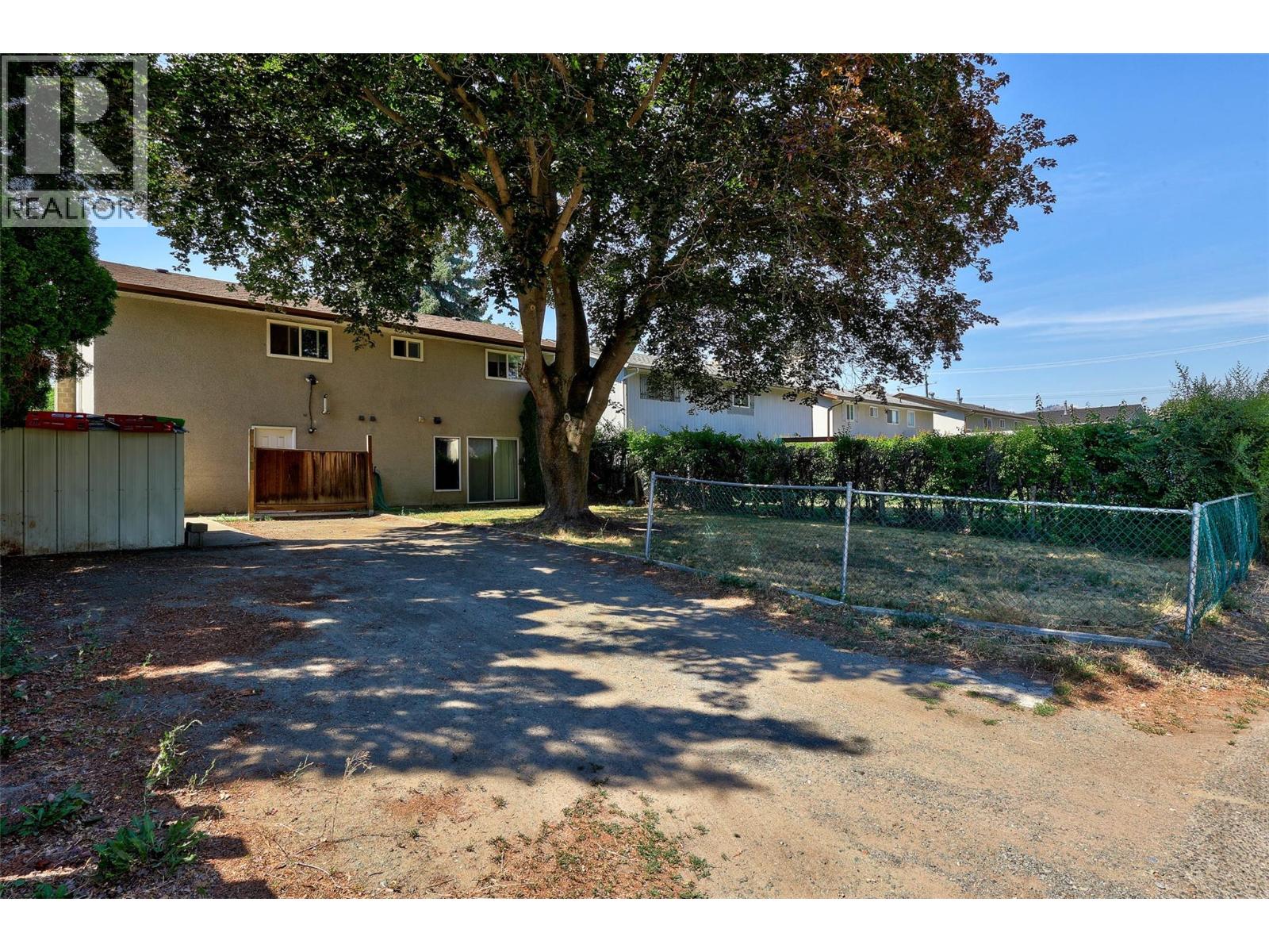 1160 Kemano Street, Kamloops, British Columbia  V2B 7M2 - Photo 36 - 10396765