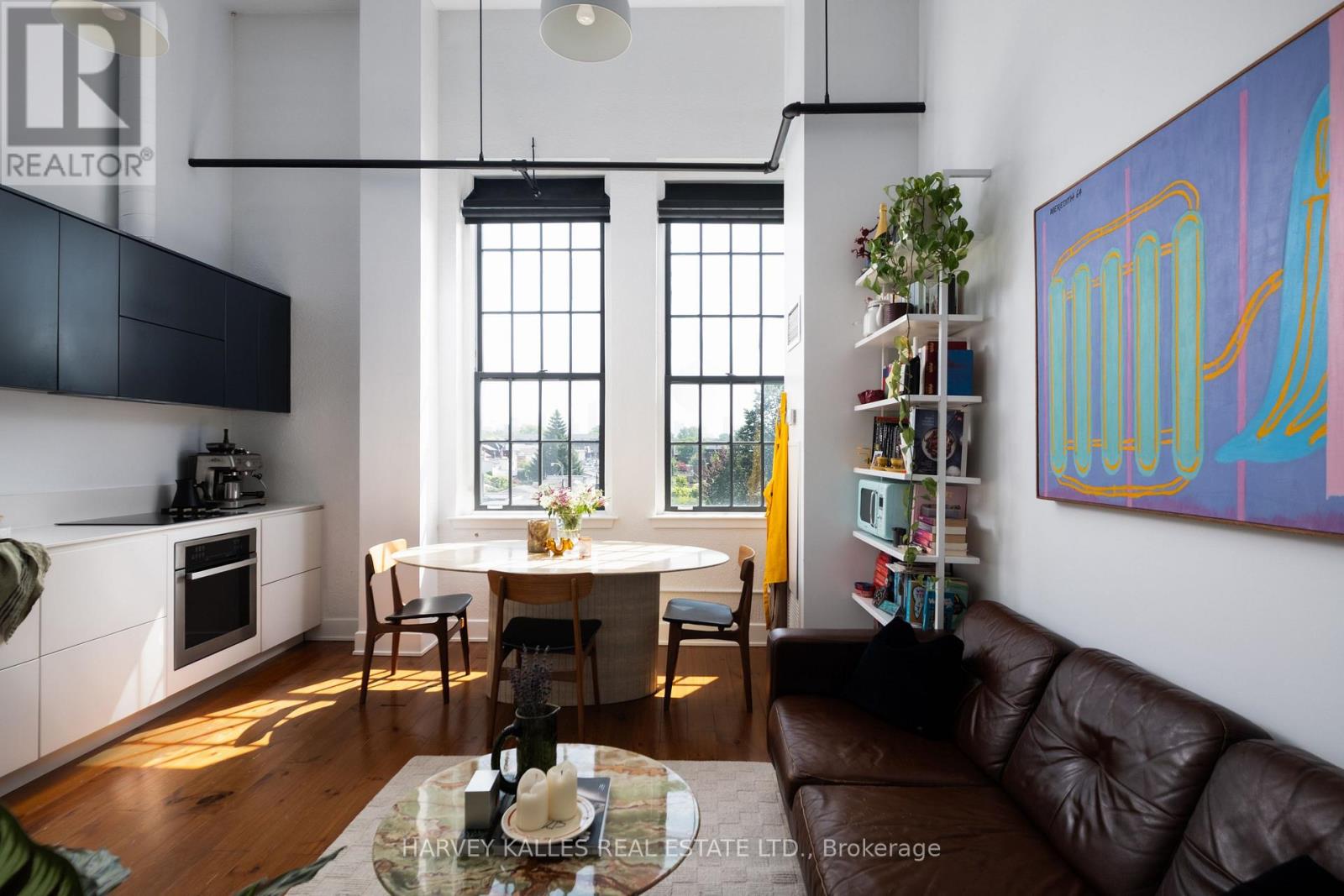 315 - 183 DOVERCOURT ROAD