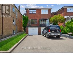 346 WESTMOUNT AVENUE, Toronto, Ontario