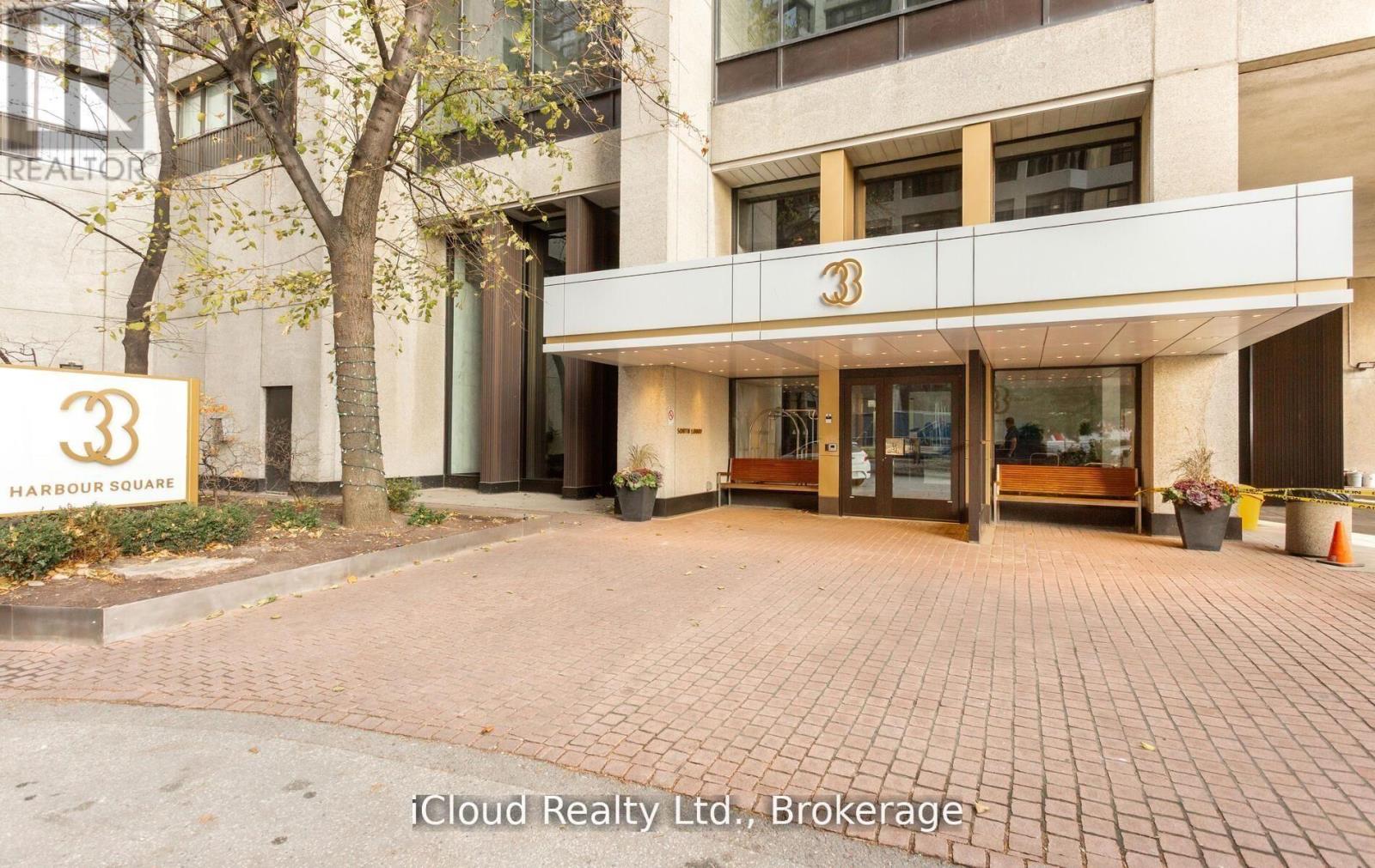 837 - 33 Harbour Square, Toronto, Ontario  M5J 2G2 - Photo 3 - C13637090