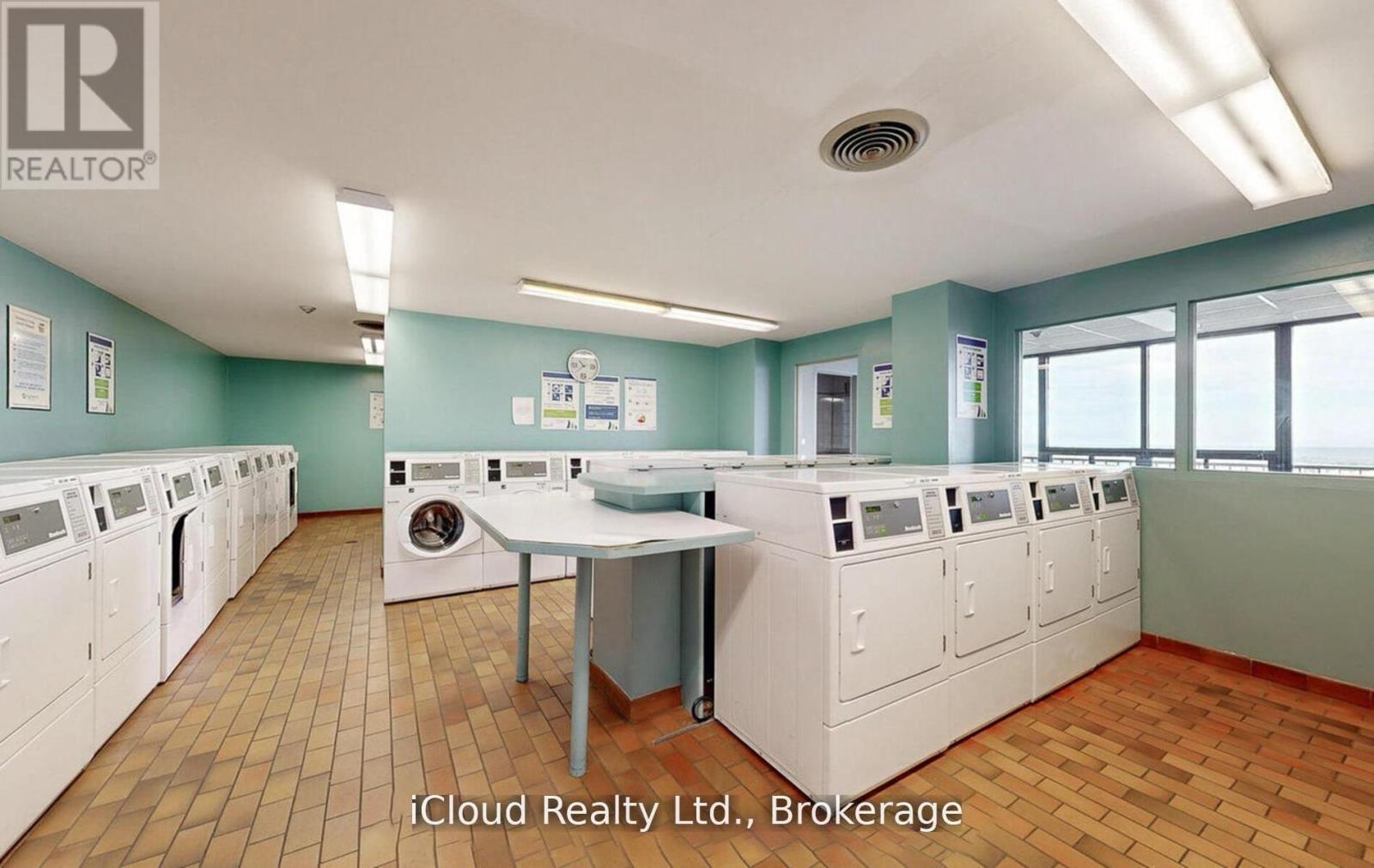 837 - 33 Harbour Square, Toronto, Ontario  M5J 2G2 - Photo 42 - C13637090