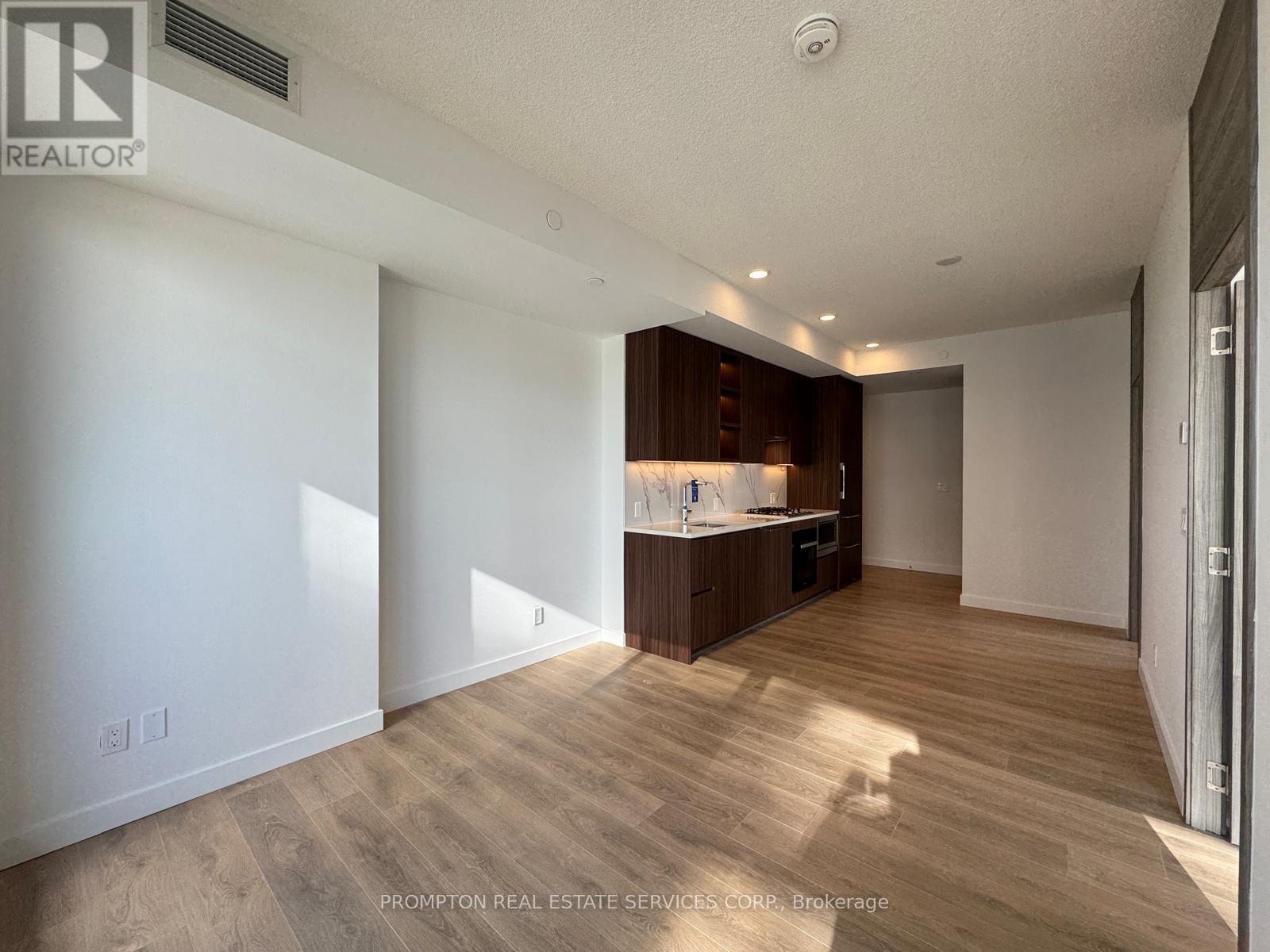 1611 - 68 Esther Shiner Boulevard, Toronto, Ontario  M2K 0J6 - Photo 6 - C13637122