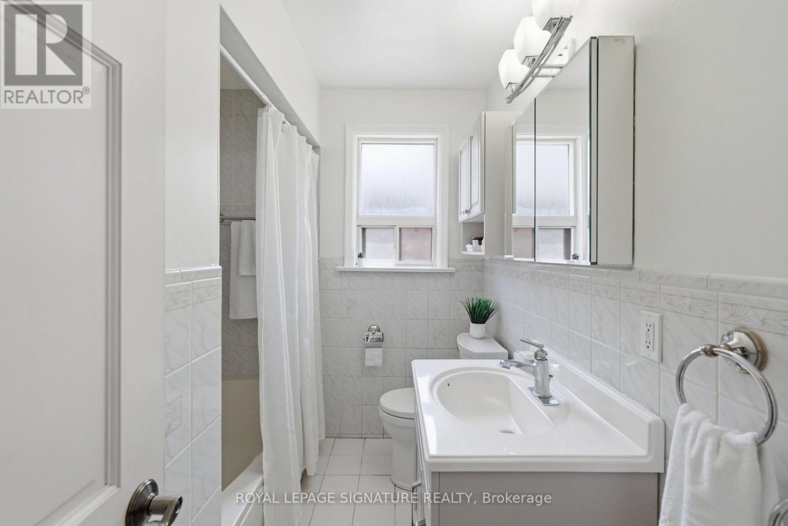 29 Chandler Drive, Toronto, Ontario  M1G 1Z1 - Photo 15 - E13637032