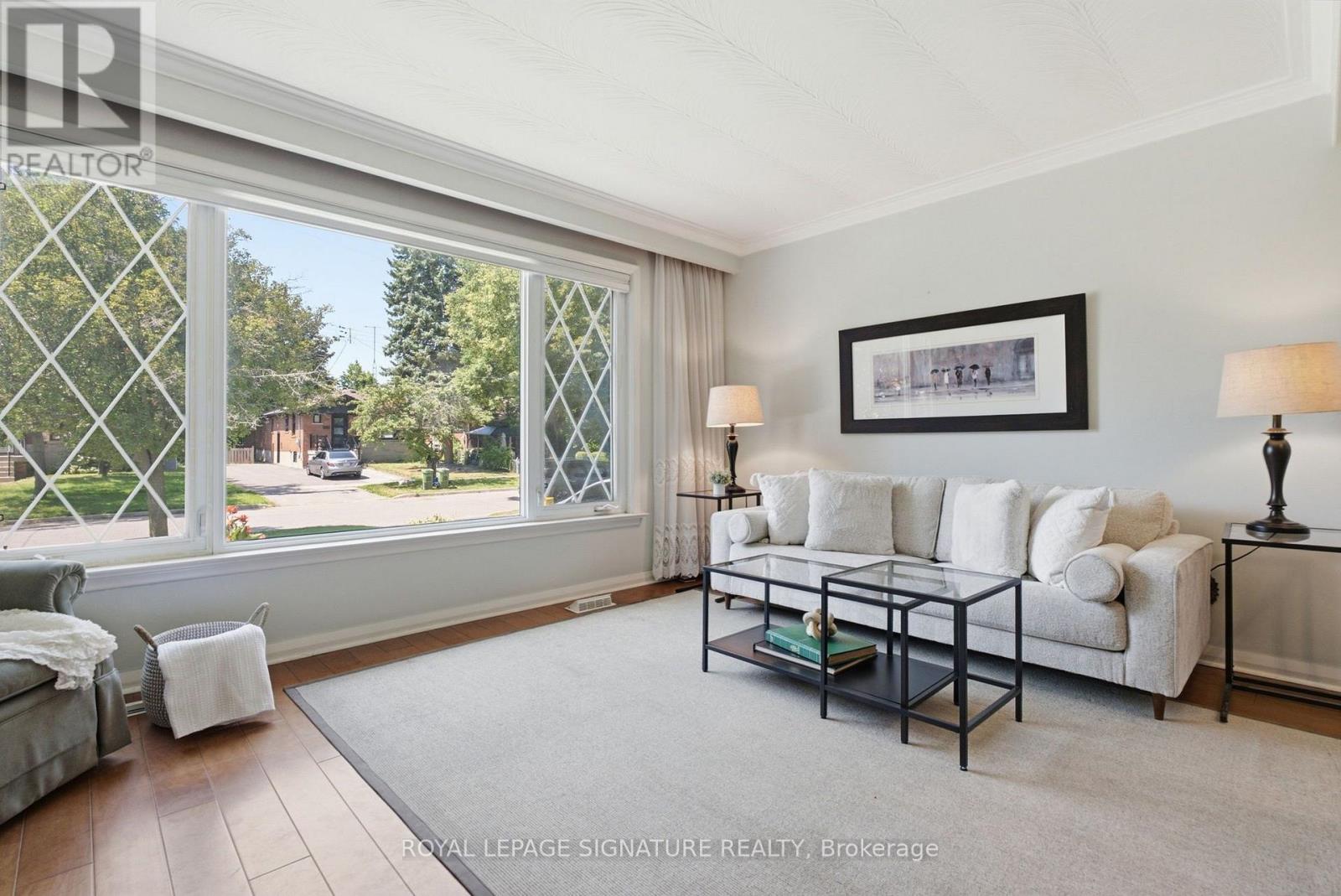 29 Chandler Drive, Toronto, Ontario  M1G 1Z1 - Photo 7 - E13637032